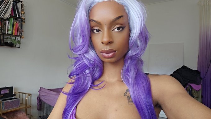 Im going to miss this purple when its time to change it because goddamn this makes me look like a dream