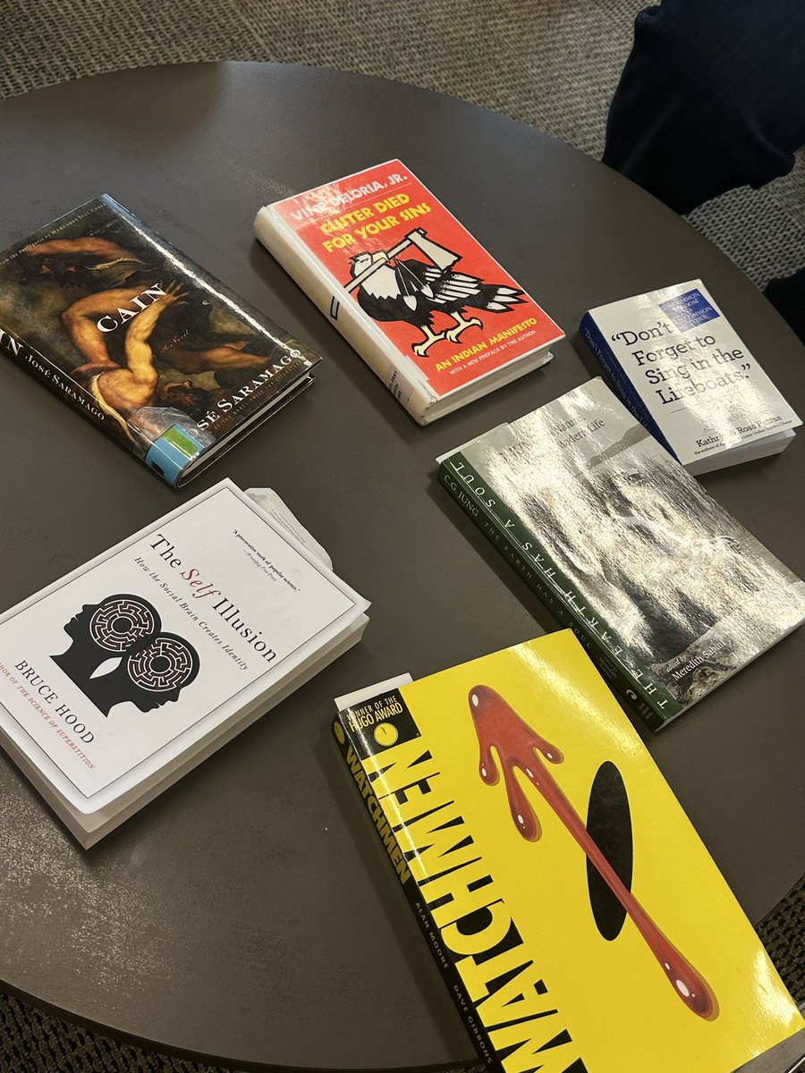 If you’re holding back, let yourself go! 

Today I took my passion by the reins and joined a reading club. 

I should have done this years ago and am so happy to have met this marvelous bunch and connect with people who share my love for literature and growth IRL! 

#bookworm