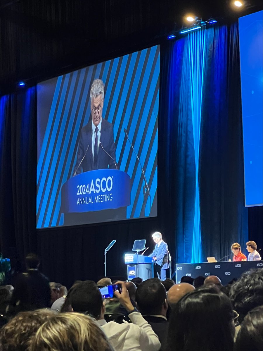 sitcancer's tweet photo. Great presentation at #ASCO24 from Dr. Christian U. Blank of @NKI_nl on Neoadjuvant nivolumab plus ipilimumab versus adjuvant nivolumab in macroscopic, resectable stage III melanoma: The phase 3 NADINA trial. #Immunoptherapy #SITC24 #immunotherapy https://t.co/fIMwLOctv0