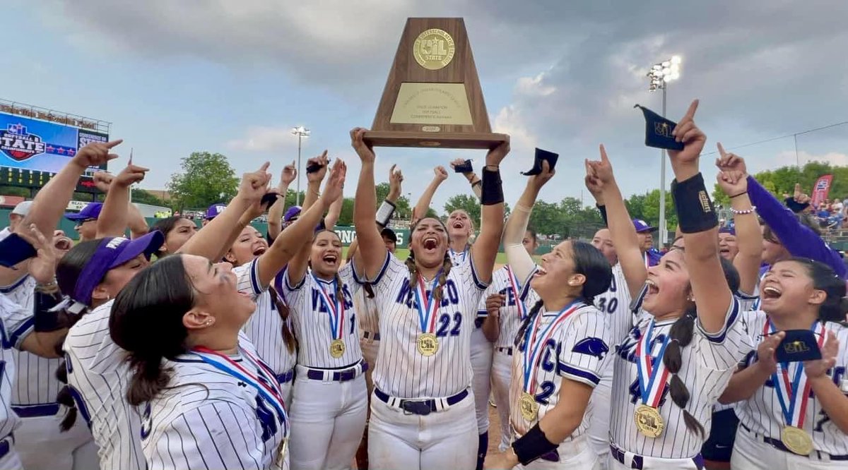 RegionOneESC's tweet photo. Weslaco ISD Lady Panthers won the Class 6A state title! 🏆🥎 Harlingen ISD Lady Hawks made history, placing second at the Class 5A championship! 🥈👏 McAllen Memorial Mustangs reached the elite 8 in baseball playoffs! 📣 Congrats to our Region One teams! 🎉 #RegionOneLeads https://t.co/AM4hwoeopO