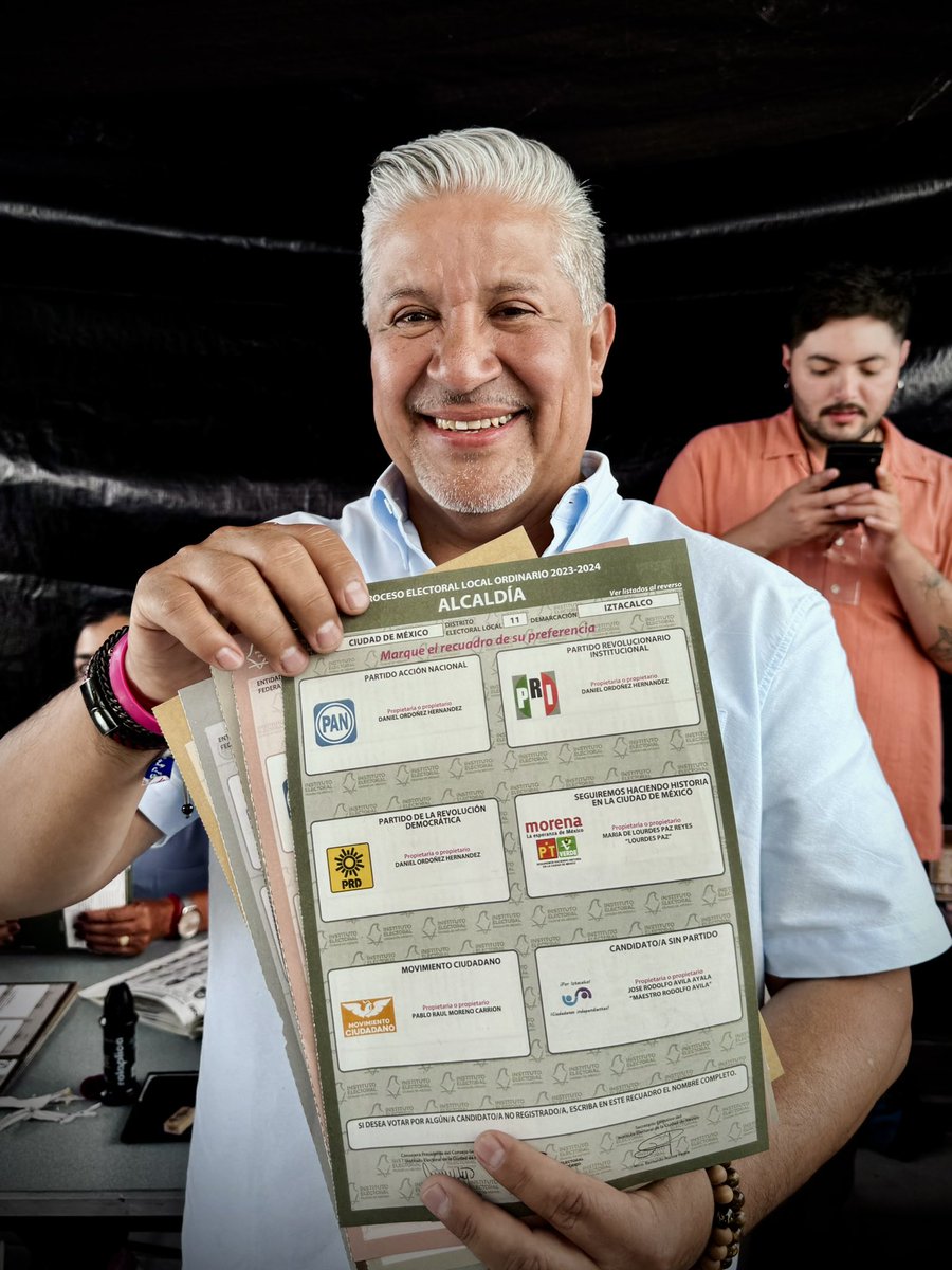 Hoy estamos de fiesta, hoy gana #Iztacalco. Salgamos todos a votar. 
#EleccionesMéxico2024