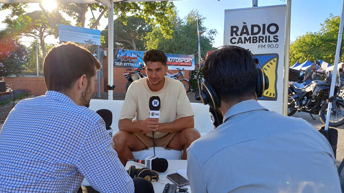 Aquí us deixem algunes imatges del darrer programa que hem fet des de la <a href="/FiraCambrils/">FiraCambrils</a>. Gràcies a tots els convidats que hem tingut durant els tres dies i a tots vosaltres per seguir-nos. Fins l'any vinent!