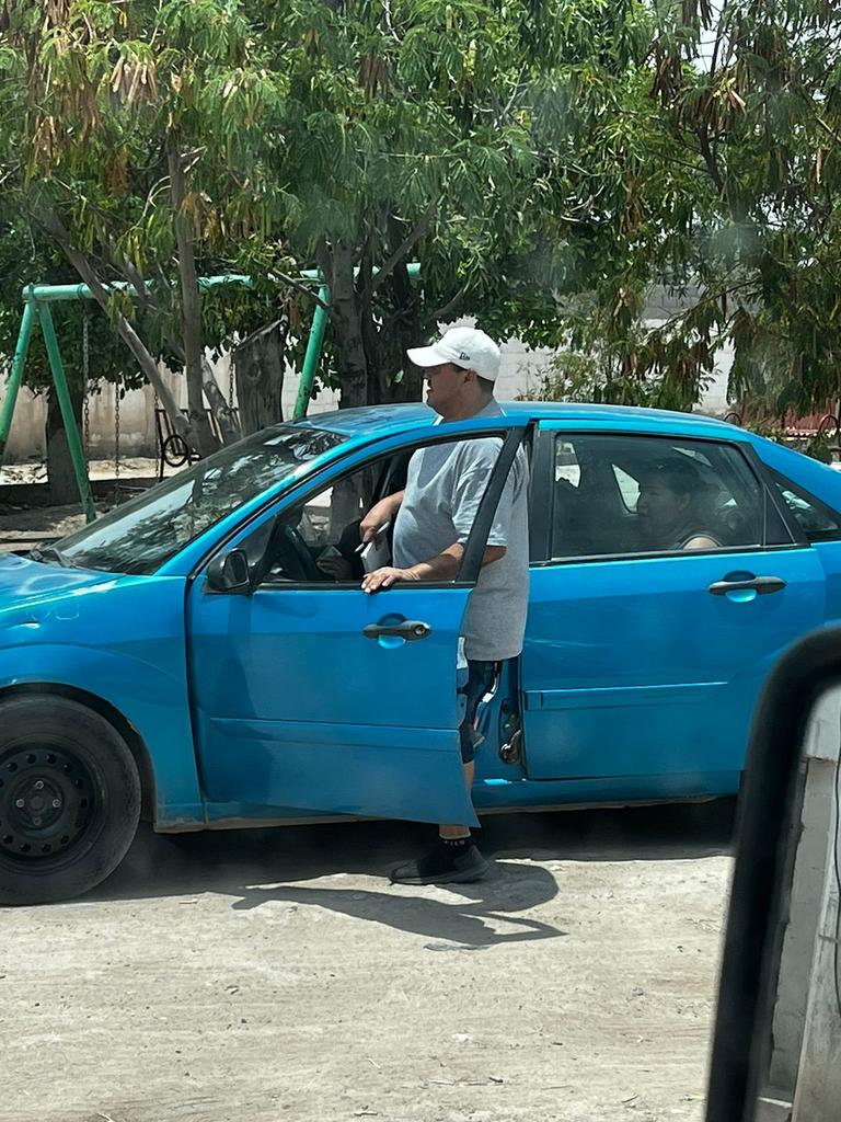 Tavom123471's tweet photo. @IEPCDurango compra de votos por parte del PRI-PAN ejido palo blanco Gómez palacio #EleccionesMéxico2024 https://t.co/DJkxIJJkLZ