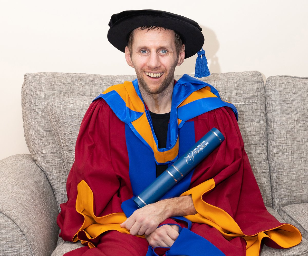 Leeds Beckett tweet media