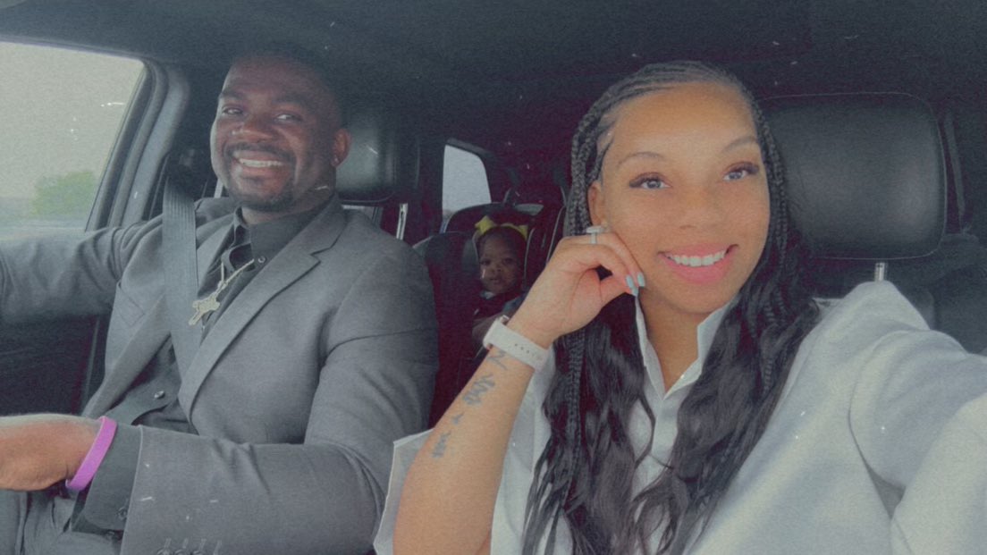 CoJo_409's tweet photo. The family that prays together, stays together 
🙏🏾🙌🏽
#JohnsonFamily https://t.co/1cv229JsYE