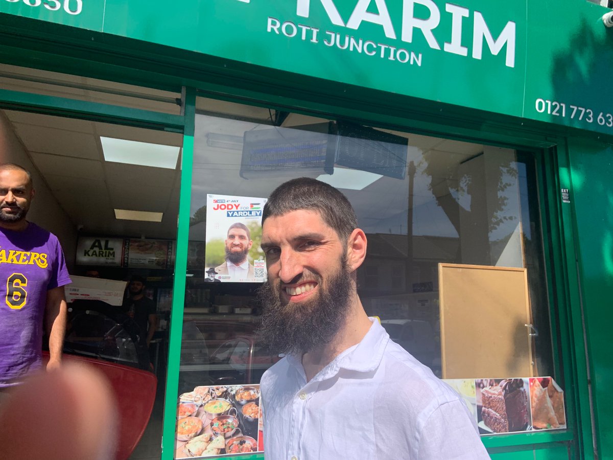 jodymcintyre_'s tweet photo. The Labour vote in Small Heath will be decimated in this election. They may have wealthy backers and the media at their disposal, but we have the people on our side!

Contact jodyforyardley@gmail.com to join us on the streets! https://t.co/Y4VFD4cv4K