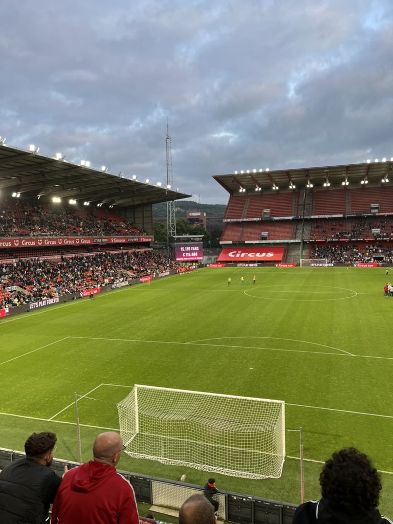 JordanRSCL7's tweet photo. On peut bientôt racheter le club.
#777out https://t.co/SHYyNhVs5q