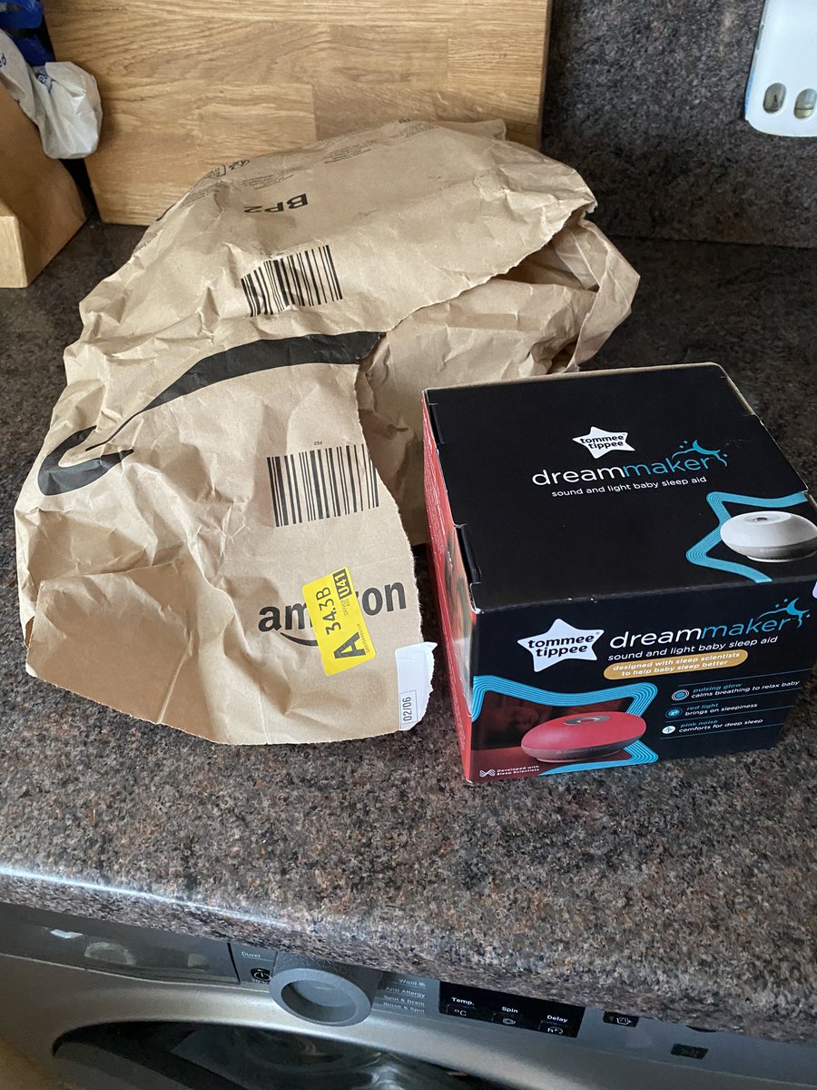 mrs64johnson's tweet photo. @AmazonUK weirdest phone case I’ve seen 🤦‍♀️ https://t.co/UhIsEouz48