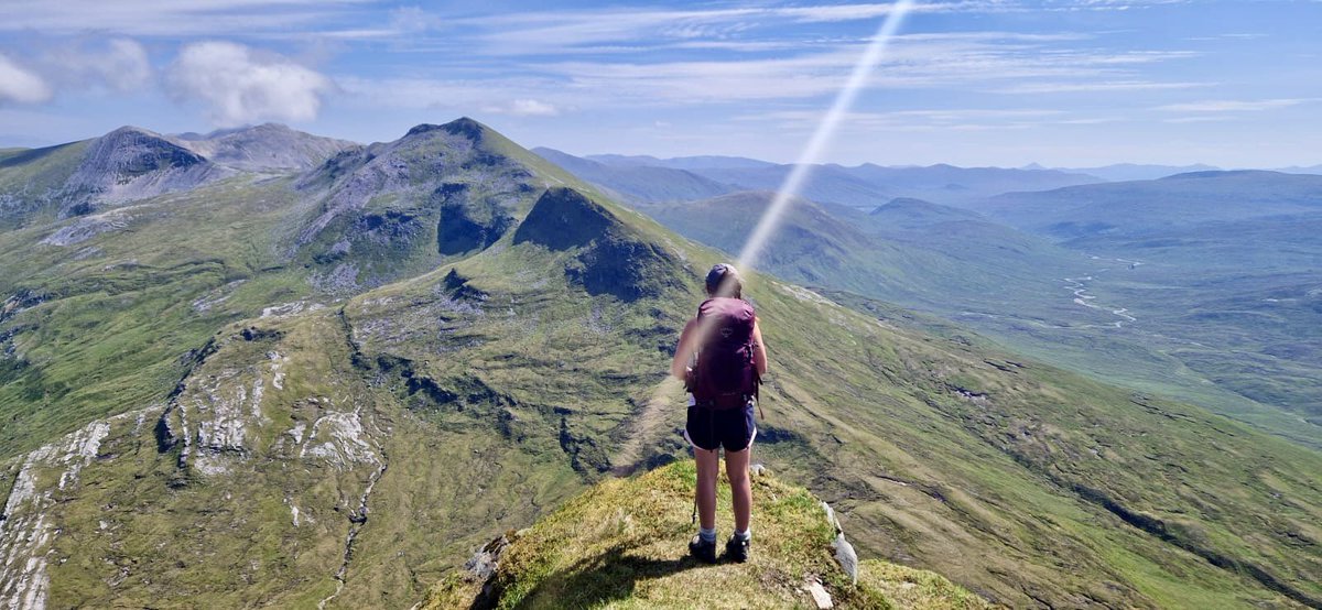 skhsusieq's tweet photo. Few shots my hiking buddy took of me on yesterdayโs hike! As you can probably tell if Iโm not behind the camera I like to be as far away as possible ๐คฃ
#hike #hiker #munrobagger #hikingadventures #hikelife https://t.co/yt1ToGOD4f