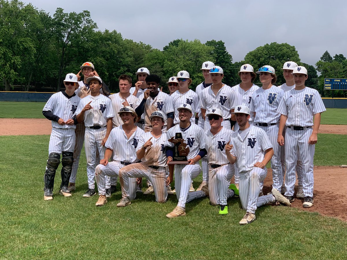 NilesAthletics's tweet photo. Congratulations to ours boys for winning the district championship! Stay hungry! 
The Vikings will play the first round of regionals Wednesday at 4:30 pm in Holland. Great job fellas! #govikes #districtchamps https://t.co/RjTgHl9qDU