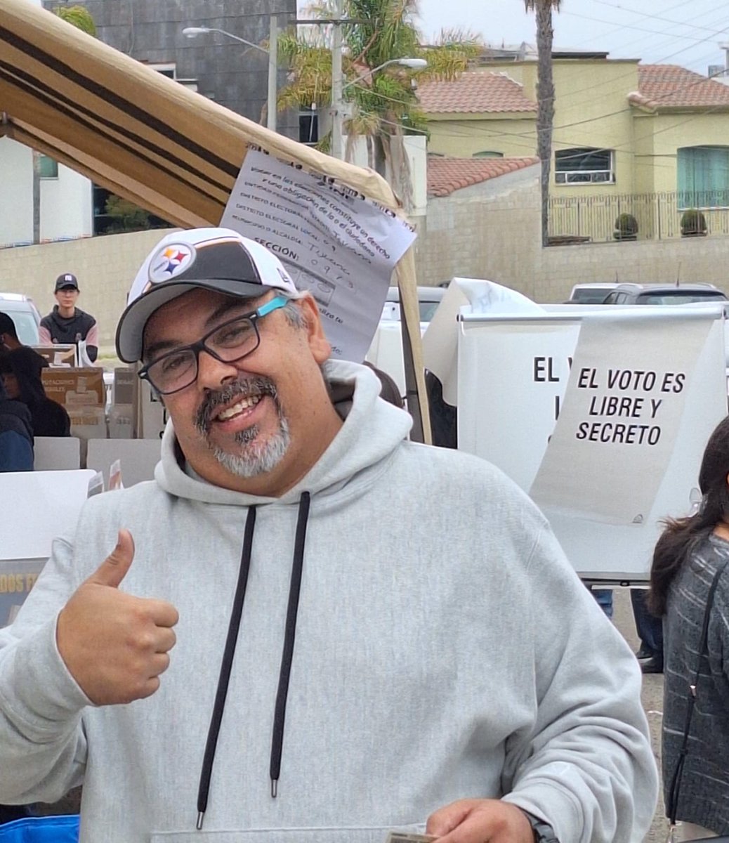 thejackal666's tweet photo. #odiolapolitica pero que importante es votar https://t.co/dq1a5qtoWA