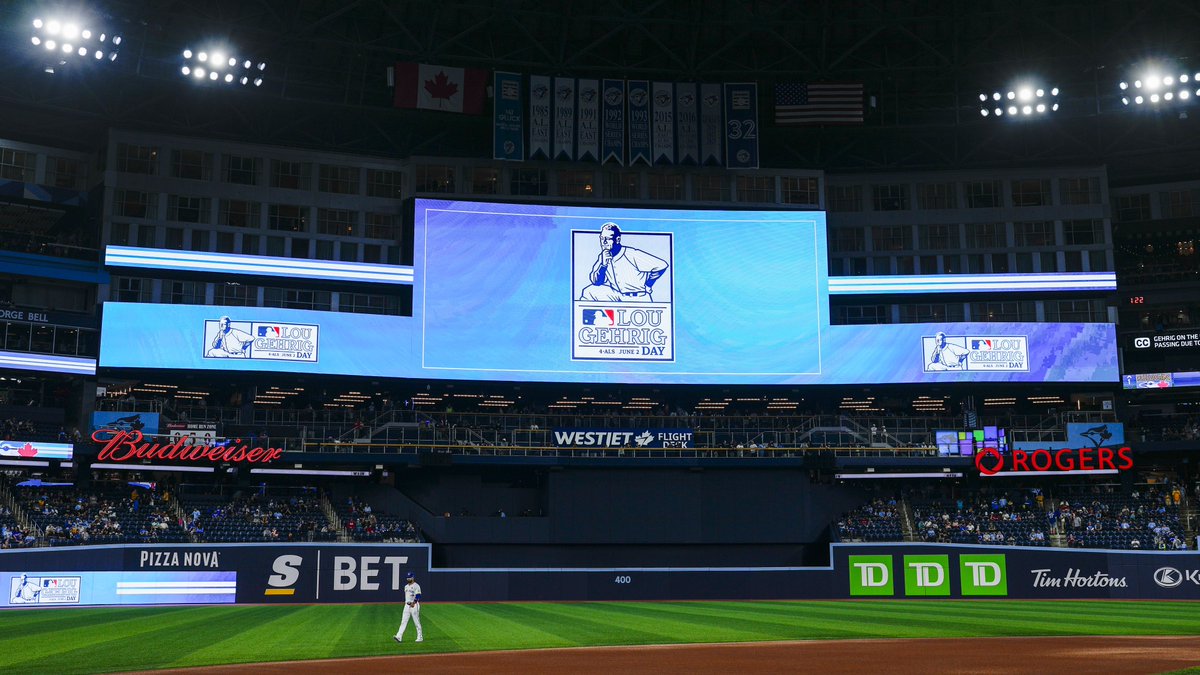 BlueJays's tweet photo. We join our @MLB family in supporting those in the fight against ALS and remembering those we've lost  💙

#EndALS | #LouGehrigDay https://t.co/YbRUqZtPIN