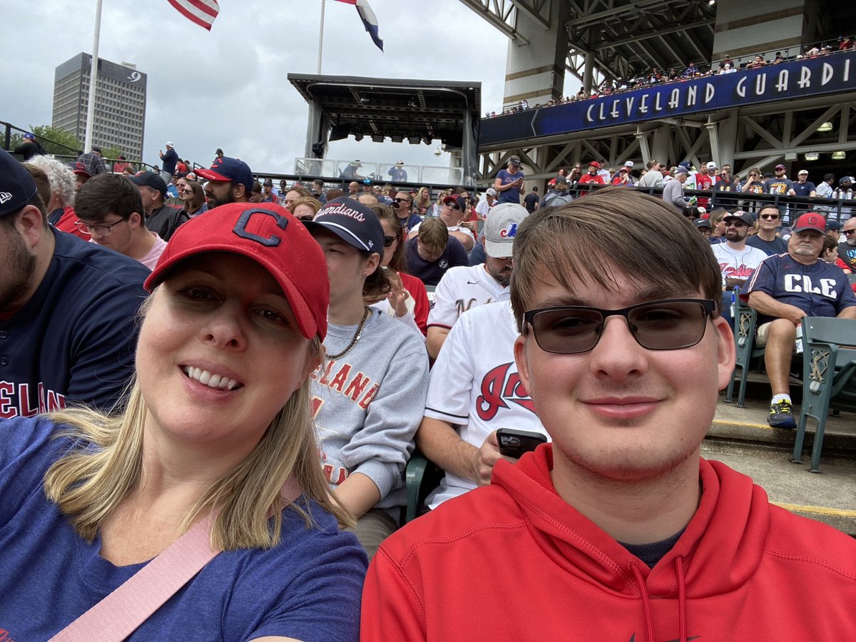 Teresa Ringenbach tweet media