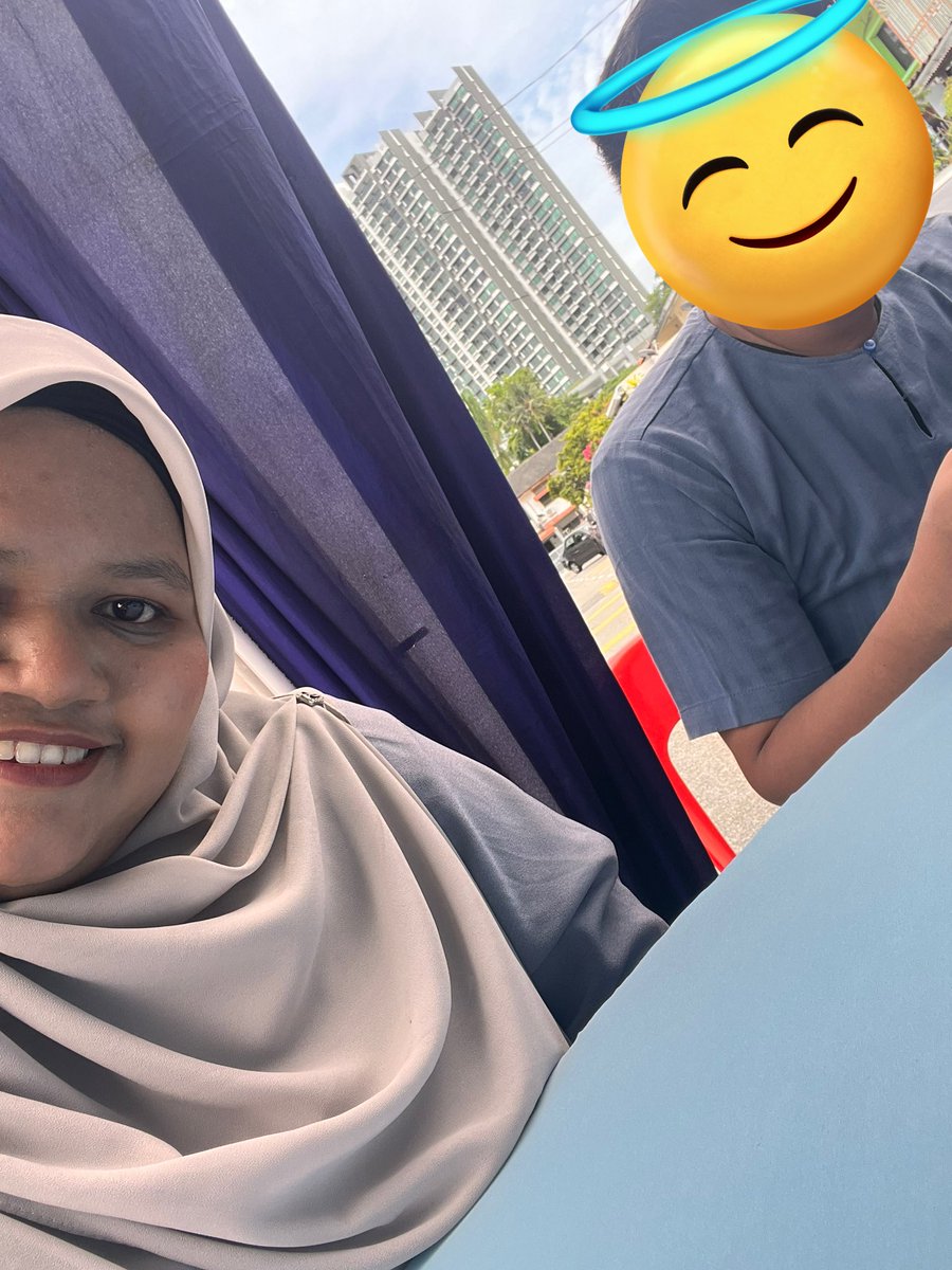 _HS_48_'s tweet photo. Okayyy ni paling jujur nk cerita 😂 saya dulu pernah benci awak tau sbb trhasut dengan cerita org lain.. semua org yg kenal awak yg saya jumpa, saya x prnah dengar dia org cerita baik2 psal awak.. but one day, i meet you in person and you showed me that its was all rumours https://t.co/5z98XmTxyo