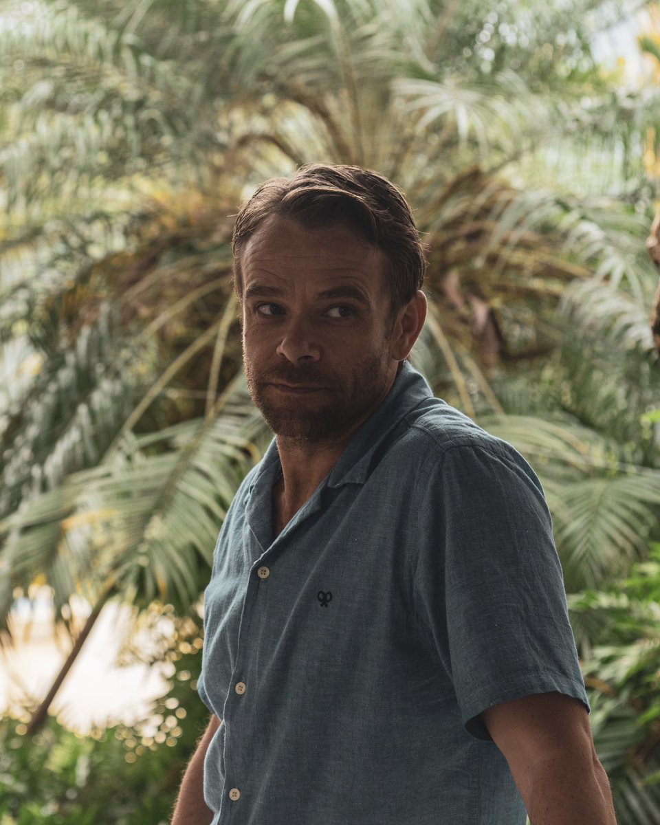 MagnoliaPics's tweet photo. Nick Stahl and writer/director Nicholas Tomnay during the making of WHAT YOU WISH FOR 🌺🌴🎥 

Watch now on digital anywhere you get your movies. https://t.co/i51swjXJSx
