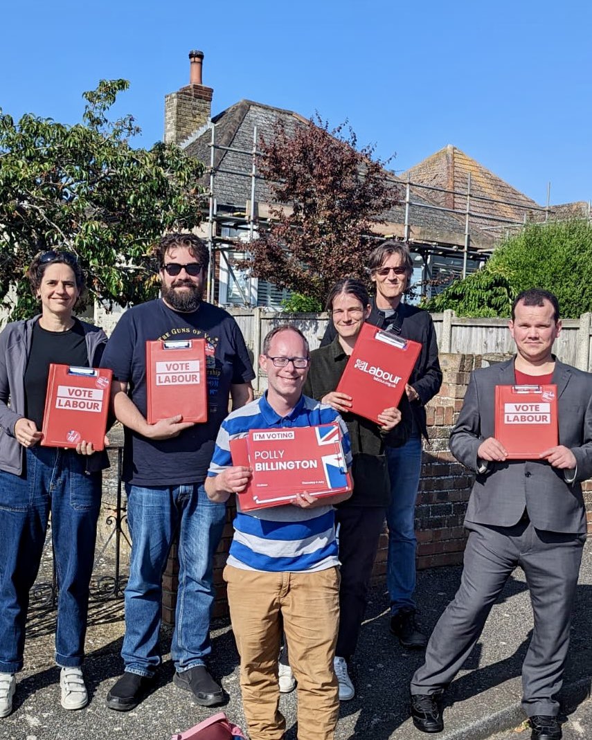 JonHartley_'s tweet photo. Great to be out campaigning for @PollyBLabour in sunny Pegwell. Some great reactions on some unlikely doorsteps! https://t.co/SeemWYQkIB