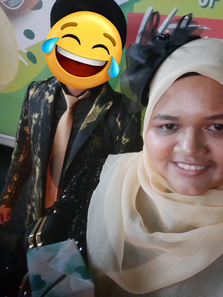 _HS_48_'s tweet photo. Conclusion dia, jgn mudah percaya crte org.. kita kenal sendiri org tu, baru lah kita kenal hati budi dia.. nk post gmbar bnyk2 x blh.. bukan malu tp sbb mmg takde 🤣 kbai https://t.co/OhyCEAxjwQ