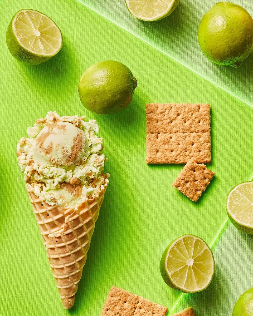 IndianTrailGA's tweet photo. My my my... Bruster's Key Lime Pie! Our fresh key lime ice cream and irresistible graham cracker swirls will have you dreaming of sunshine. https://t.co/qGFSdP4Mp0