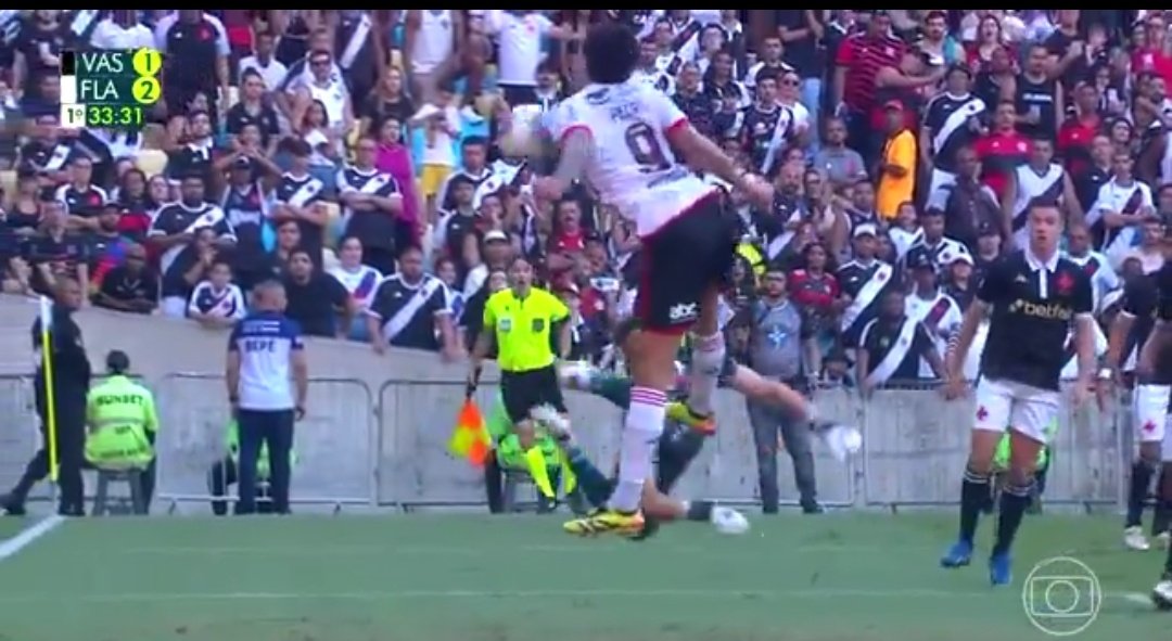 enearomenio's tweet photo. LÉO JARDIM FOI DEBOCHAR E DOMINOU DE PEITO

E EM SEGUIDA TOMOU GOL DE PEITO KKKKKKKKKKKKKKKKKKKKKKKKKKKKKKKKKK se fudeu debocha aí verme https://t.co/lAlCZLeZDG