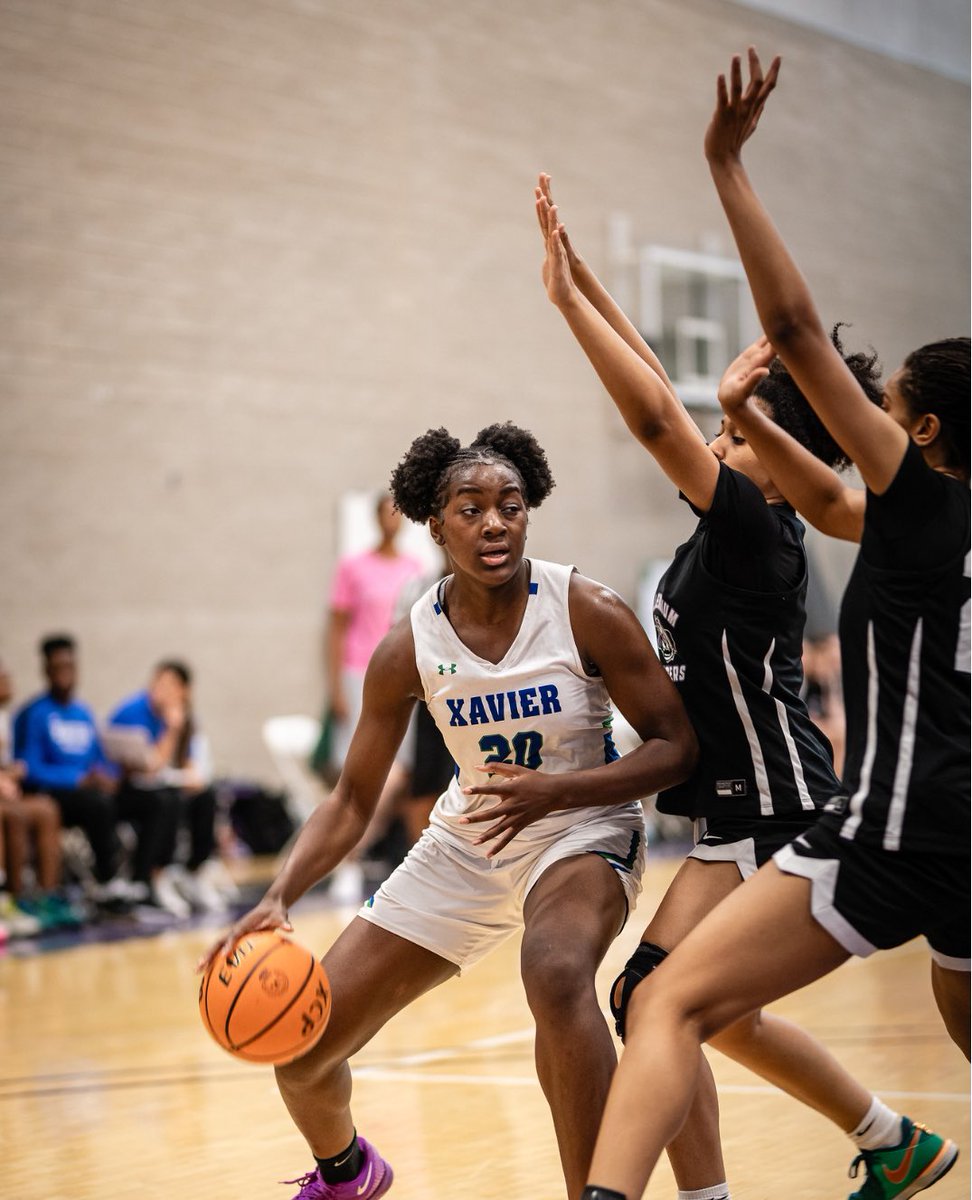 Xavier Prep Basketball (@xavierprepwbb) on Twitter photo Total team effort this weekend, led by our All-Tournament Gators <a href="/lucysanford25/">lucy sanford</a> and <a href="/NoelleBofia/">Noelle Bofia</a>!
🐊💙
<a href="/MonarchSportsAZ/">Monarch Sports 🔊</a> Total team effort this weekend, led by our All-Tournament Gators <a href="/lucysanford25/">lucy sanford</a> and <a href="/NoelleBofia/">Noelle Bofia</a>!
🐊💙
<a href="/MonarchSportsAZ/">Monarch Sports 🔊</a>