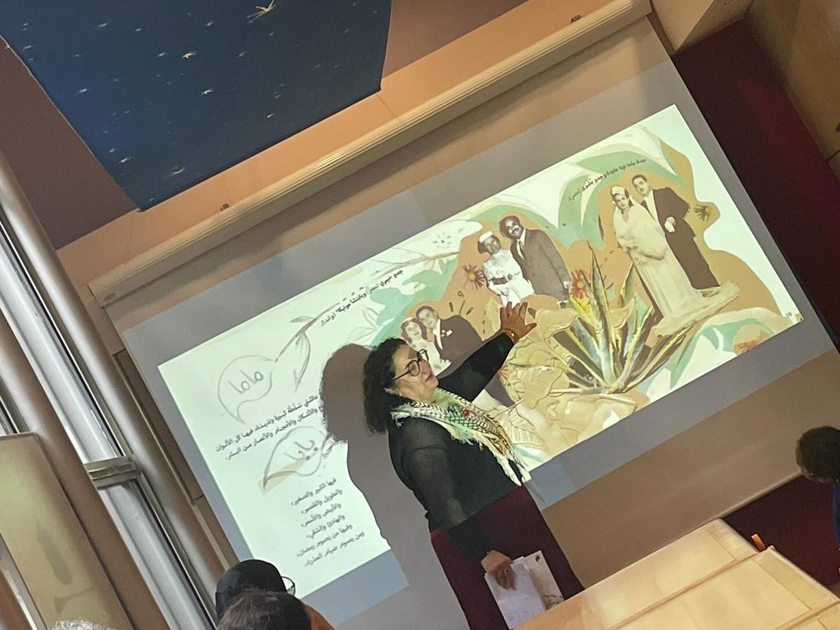 mirandabeshara's tweet photo. ✨Lecture bilingue, partage, mini-carnets de voyage, dédicace…un après-midi pluvieux chaud au cœur @imarabe ✨
#tetaetbabcia #transmission #recettesdegrandsmères #litteraturejeunessearabe https://t.co/QuCfCvx14J