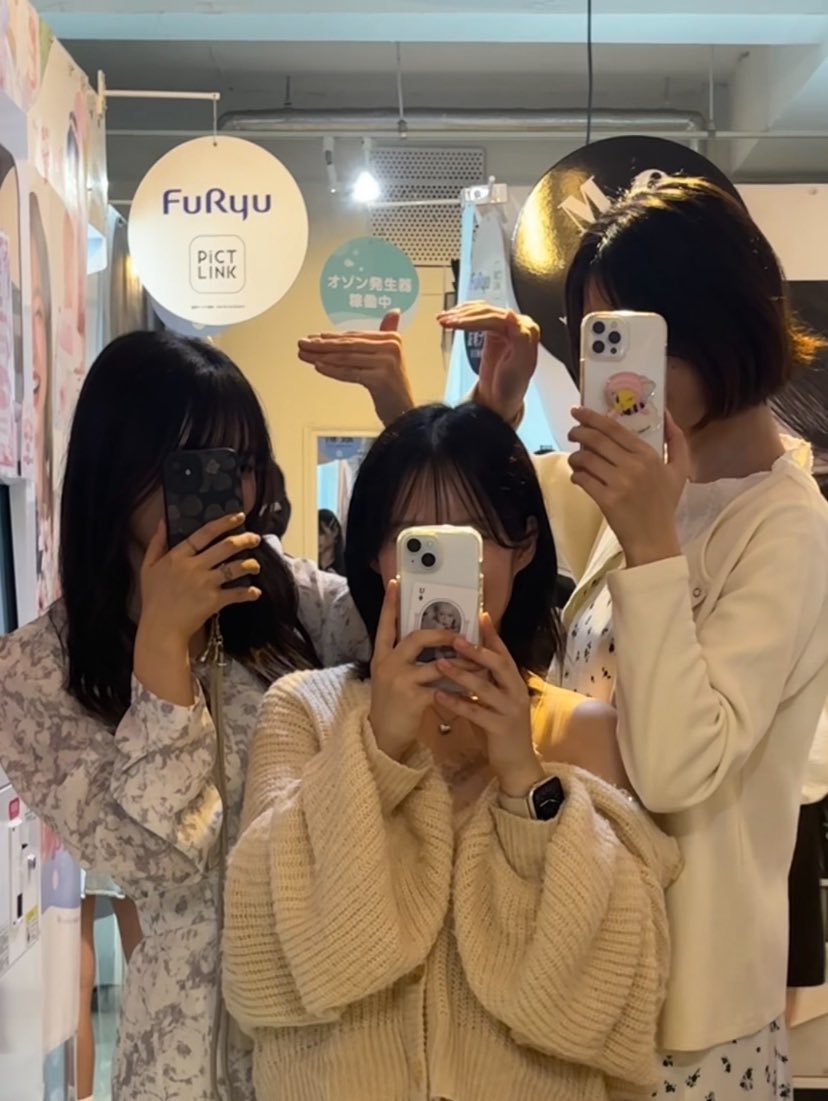 am___uaena's tweet photo. 럭끼야 여기 있넹~🐰♡ https://t.co/LqmXA7vzey