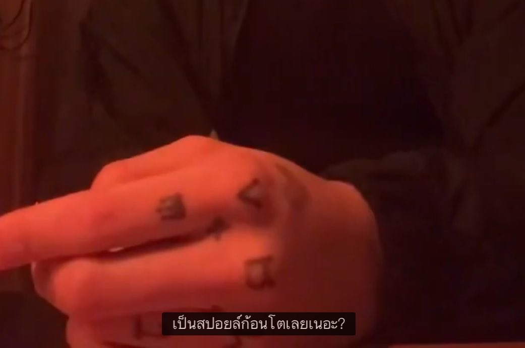 NokNochu_97_22's tweet photo. น้องจองกุกเคยพูดไว้ในไลฟ์ก่อนเข้ากรมว่าได้เตรียมอะไรไว้แล้ว ให้อาร์มี่ช่วยรอสักครึ่งปี  น้องบอกว่าเป็นการสปอยก้อนโตเลยเนอะ  ในตอนนั้นยังไม่รู้ว่าคืออะไร  แต่วันนี้รู้แล้วว่าน้องเตรียมเพลงที่เป็นของขวัญให้อาร์มี่ในงานเฟสต้า   แสนดีมาก น่ารักสุดๆๆๆ บังทันเตรียมทุกอย่างไว้หมดจริงๆๆ https://t.co/HJr9vfRp4P