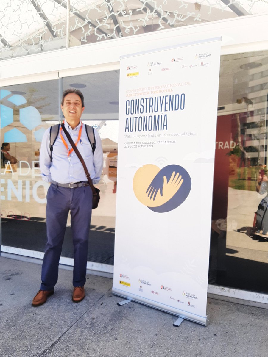 XFragil_CV's tweet photo. Nuestro Presidente @tcoronadovi y @TeresaNF1 miembro de la Junta Directiva han asistido  al @congreso_ap celebrado en #Valladolid esta pasada  semana,organizado por @IMPULSA_CyL @saludmentalcyl @IMPULSAIGUALDAD y @consaludmental .Coincidimos con @XFragilCyL @FEDER_ONG #xfragilcv https://t.co/mPsFqRRVid