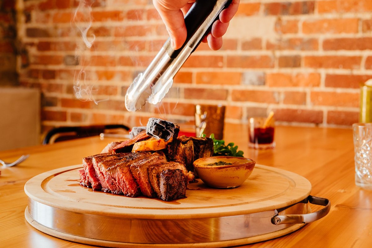 King_Alf's tweet image. Hands up if you can&apos;t be bothered to cook🙌 
Why not eat out at one of our independent restaurants?
visitwinchester.co.uk/food-drink/

#visitwinchester #hellowinch