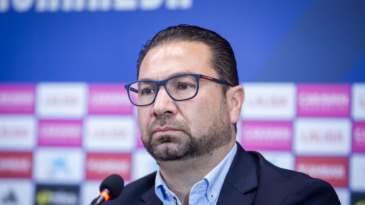MBlanquillo1932's tweet photo. ‼️ Informa @diarioas que Juan Carlos CORDERO ha sido RATIFICADO por la propiedad del #RealZaragoza y será el encargado de confeccionar la próxima plantilla junto a Víctor Fernández. Cumplirá el año de contrato que le queda. https://t.co/THTWFgrOnQ https://t.co/77GxWchDkS