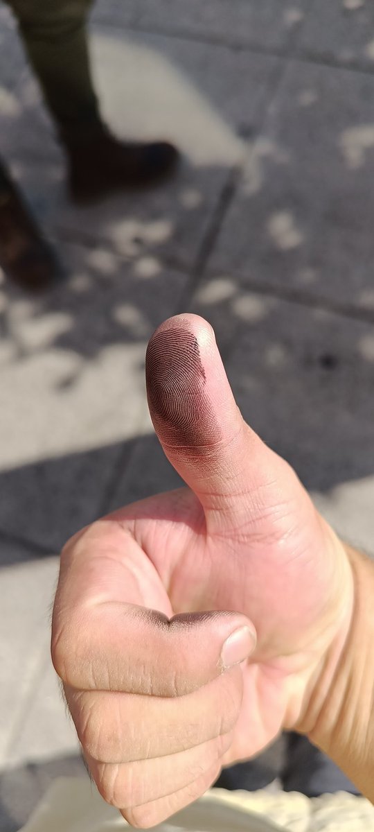 ditomande's tweet photo. #EleccionesMéxico2024 porque estan poniendo tinta normal en sus casillas?  @INEMexico @CarlosLoret https://t.co/kzeAYIRcnp