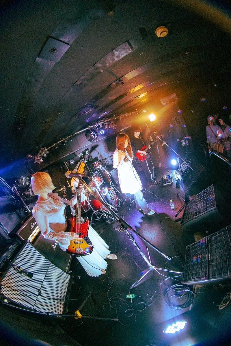 __hn3pch's tweet photo. ライブフォト見る度に顔やせ頑張ろうと誓います

@ivy_ongaku https://t.co/aqJDeJShza