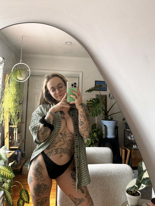 sunday fit check https://t.co/xqgqDVfpDS