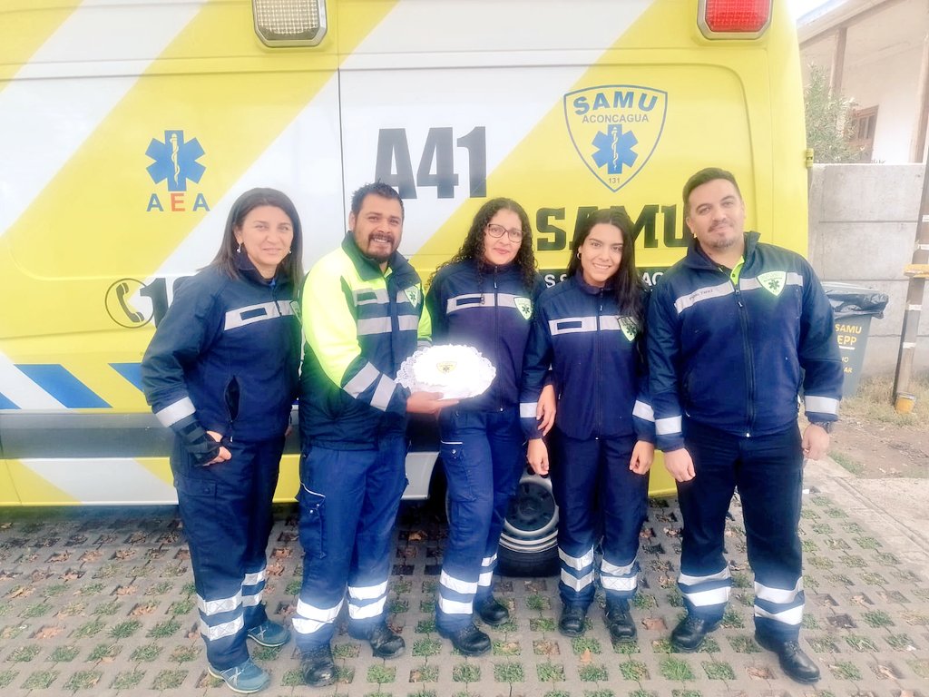 Un día como hoy, pero hace 25 años, un  equipo de funcionarios/as de toda la red iniciaba la historia del <a href="/samu_aconcagua/">SAMU Aconcagua</a>, el que cada día se fortalece como un factor decisivo de la atención prehospitalaria de las urgencias que ocurren en las Provincias de San Felipe y Los Andes.