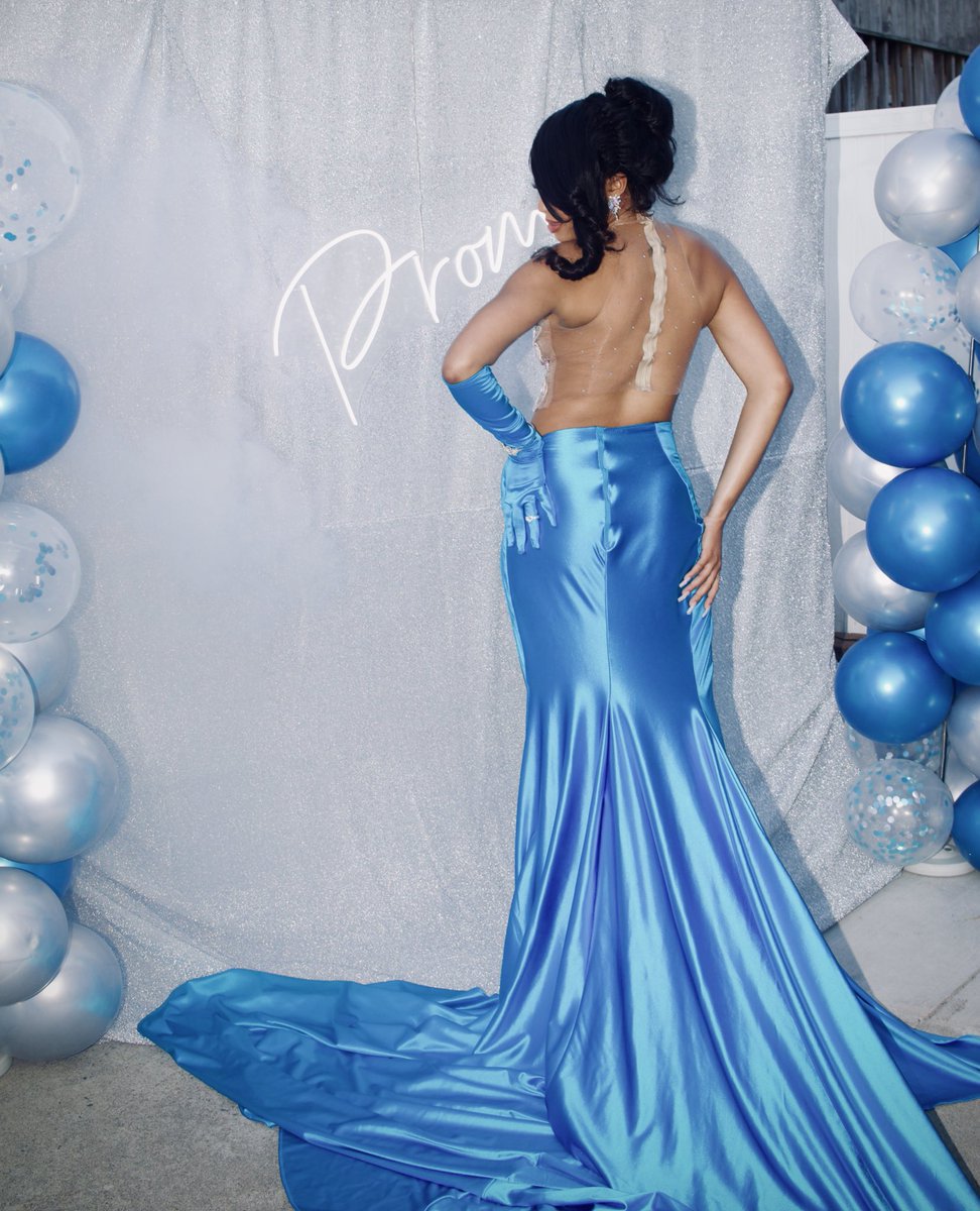TheCvwrld's tweet photo. " #prom2k24" π©΅ https://t.co/vbPStcYkQj