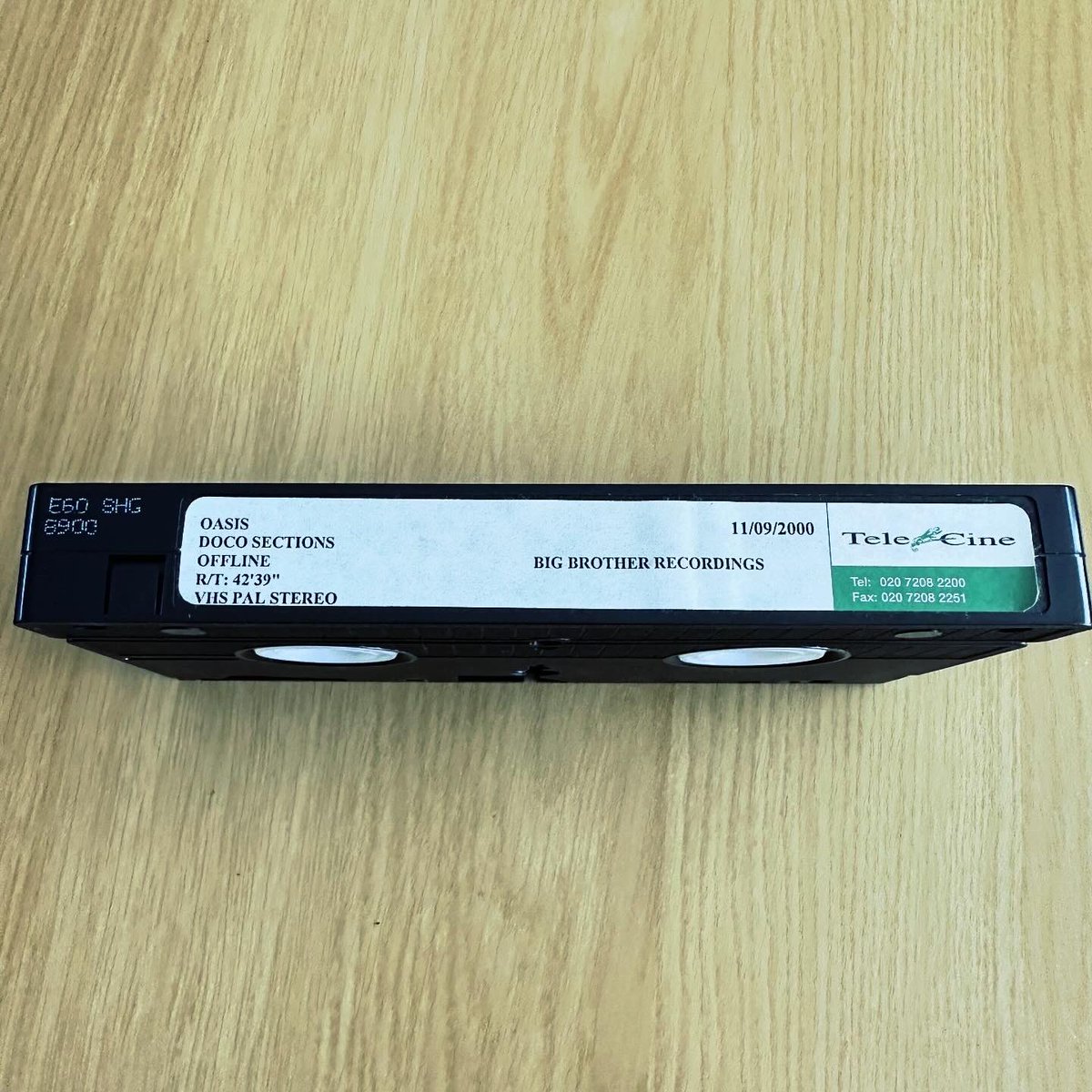 oasisrarities's tweet photo. VHS #oasis #oasismusic #oasiscollectors #oasiscollector #oasiscollection #oasismemorabilia #oasislive #oasisrarities #oasisfans #oasisfansclub #oasisfamiliartomillions #familiartomillions #vhs #vhscollector #musiccollection #indiemusic #indie #promo #bigbrother #oasissotsog https://t.co/sKgSmgyuqo