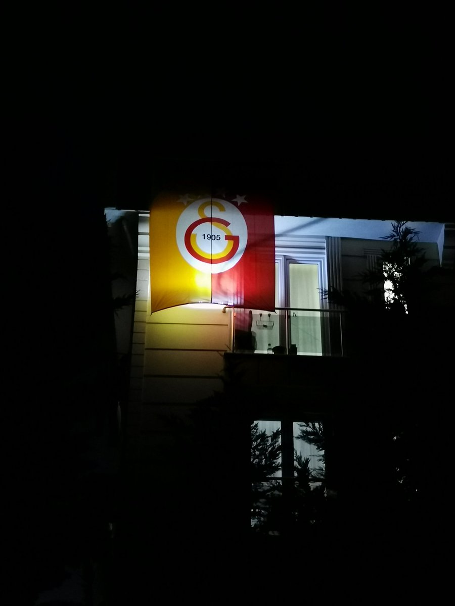 Şanlı Galatasarayımızın 24. Şampiyonluğu hayırlı olsun 💛❤️⭐⭐⭐⭐#AsBayraklarıAs
