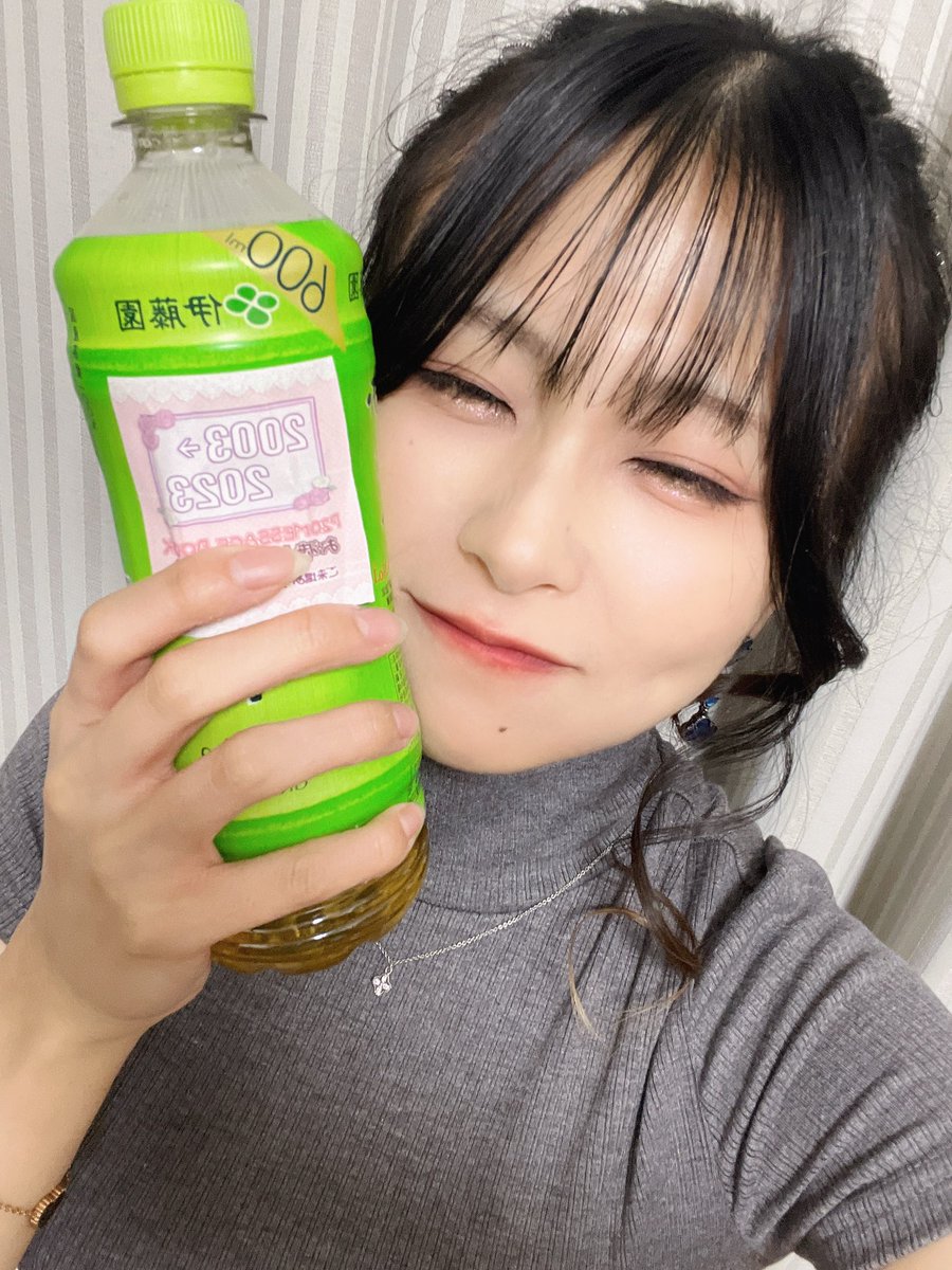 みんなに会えてるんるんでした！♡♡
ご挨拶出来なかった先輩方すみません(˘•̥⧿•̥˘ )

新参者がチェキ係で大声で仕切っててすみませんでした🥲
スムーズな進行のために協力してくれたご主人様お嬢様方
本当にありがとうございました🙂‍↕️！

また同窓会できたらうれしいね🙂‍↕️🩷

#P20企画