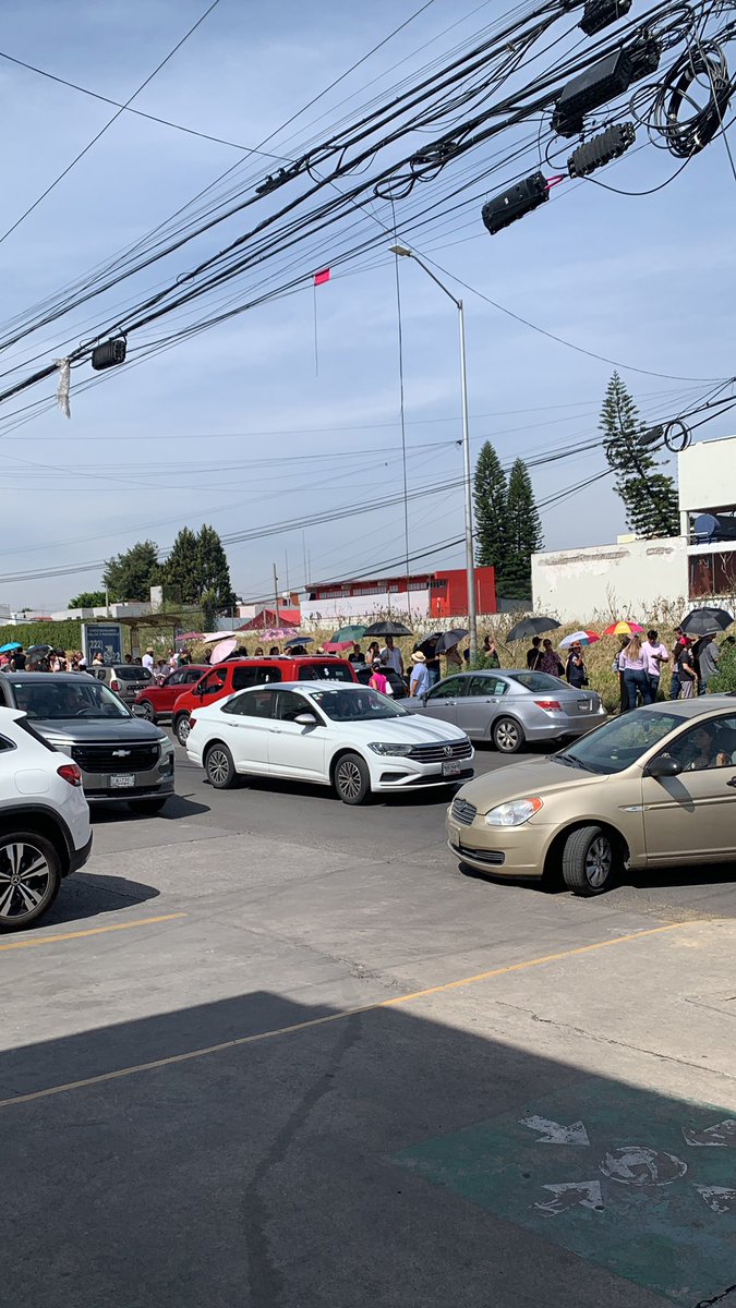 KarlaLo's tweet photo. @garbiela87 @INEMexico @iecm Aquí la cosa está igual! Será que quieren que desistamos ? NO nos vamos a cansar! https://t.co/akr1g0EFo5
