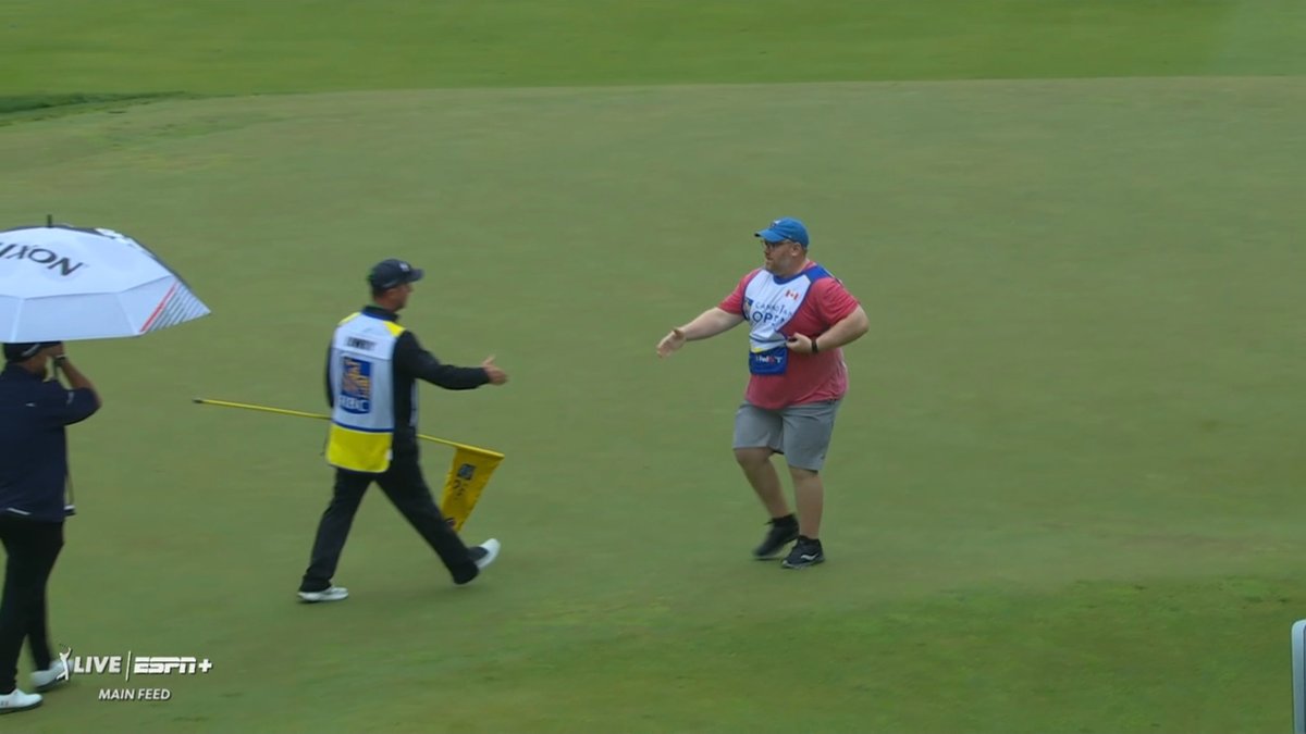 pmcdonaldCBS's tweet photo. Fluff took a spill on the third hole and is unable to continue caddying, so C.T. Pan called a fan out of the bullpen to carry the sticks the rest of the day. Absolutely incredible. https://t.co/QNSGJOFEJi