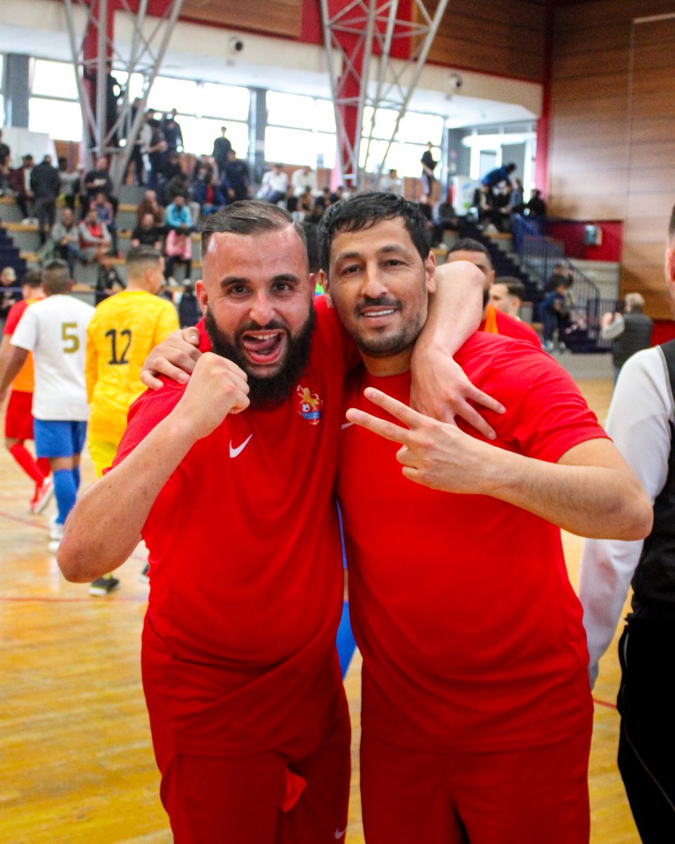 assaintpriest's tweet photo. ⏹️ Finale - Coupe du Rhône Futsal | ASSP -OL | 5-2 | ⏱️Fin du match
L’AS Saint-Priest remporte la Coupe du Rhône grâce à une seconde période épique, ponctuée par deux réalisations qui permettent à l'ASSP de gagner cette finale ! 😍
~ #Saison𝗔𝗦𝗦𝗣 | #CoupeDuRhône | #ASSPOL https://t.co/kex8oKpHrn