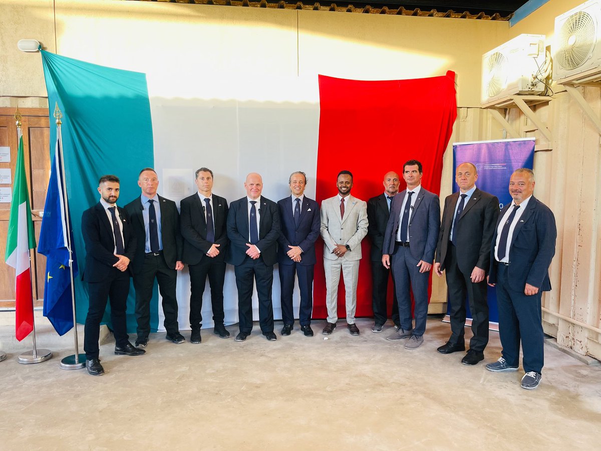 AmbCadde's tweet photo. In this afternoon I Had a fruitful meeting with the Italian Ambassador of somalia, Ambassador @Pier Mario after our meeting I congratulate the ambassador the nacelebrates its national day, marking the establishment of its Republic in 1946. https://t.co/DexiLVQEUx