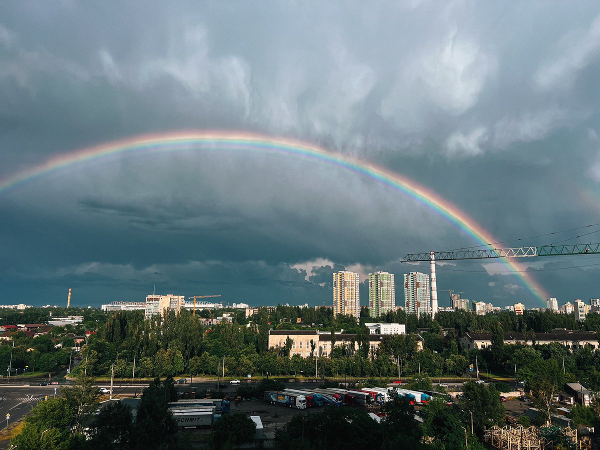 kztsky's tweet photo. Мабуть це нам від Іри https://t.co/KoC66dpPHe