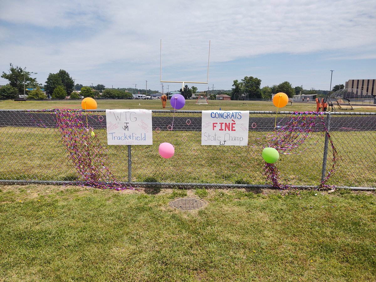 Big Time Support in Fredericksburg!!!!!I Love it!!!!
@JayemTrack