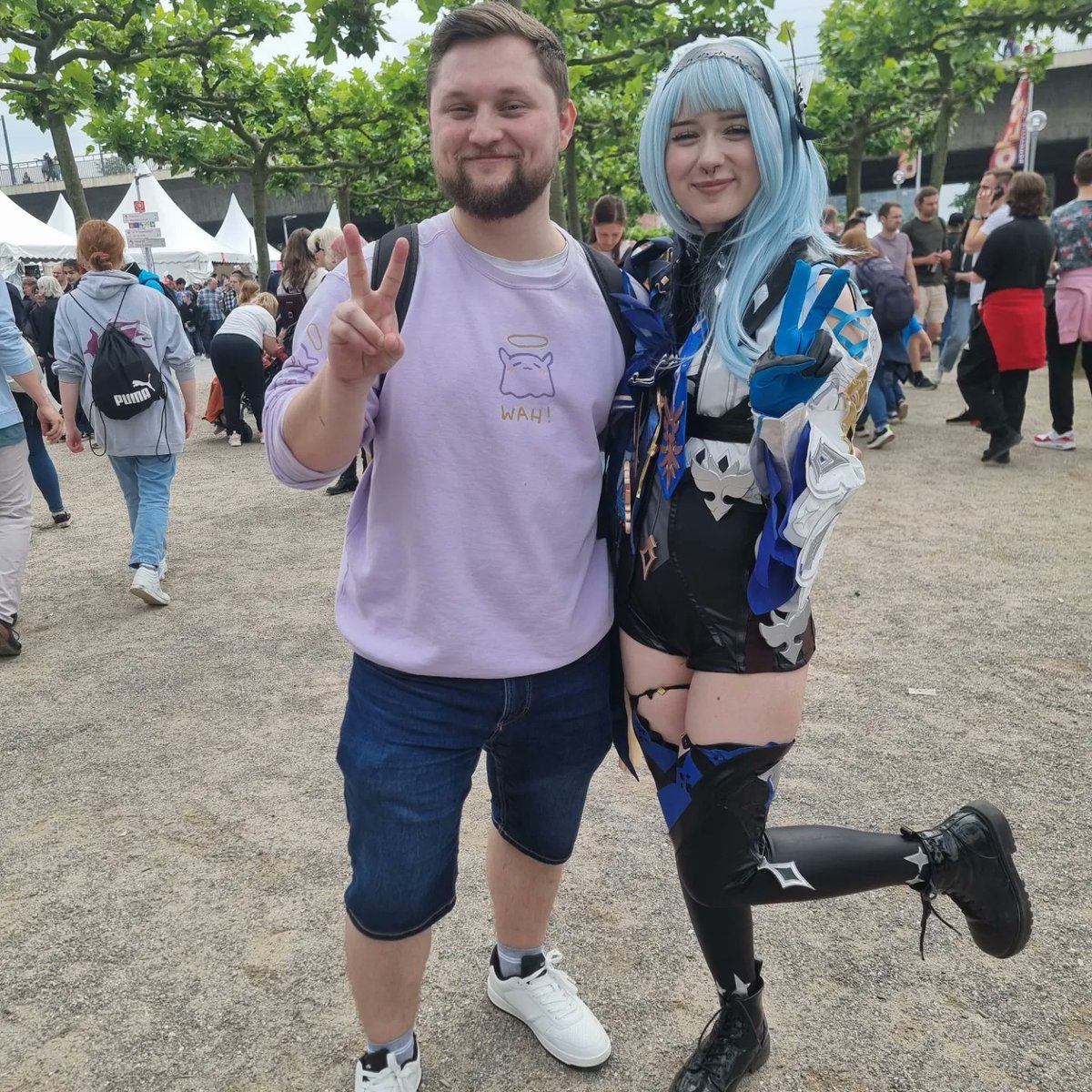 Roughruffi's tweet photo. Ja Leute der Japantag 2024 war schon nice bis auf den Regen! Hoffentlich sieht man jemanden aus der Community auf der nächsten Convention 😍 Highlight war die Shylily Cosplayerin Pog🤣
War jemand von euch auch dort?
#japantag #anime #Cosplay #cosplayer #Genshin https://t.co/i236W0uI1U