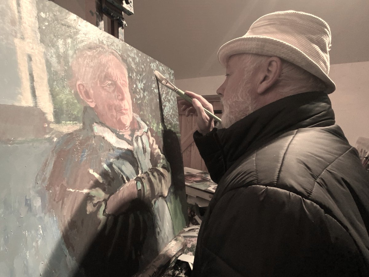 'Bennu portread 'Dic Y Fet'
Finishing the portrait of Dic y Fet (Richard Thomas).

Cymeriadau Aberteifi.
Characters of Cardigan.

#Aberteifi #Cardigan <a href="/CardiganCastle/">Cardigan Castle | CastellAberteifi</a> #Meirion #WelshArt #YAGYM