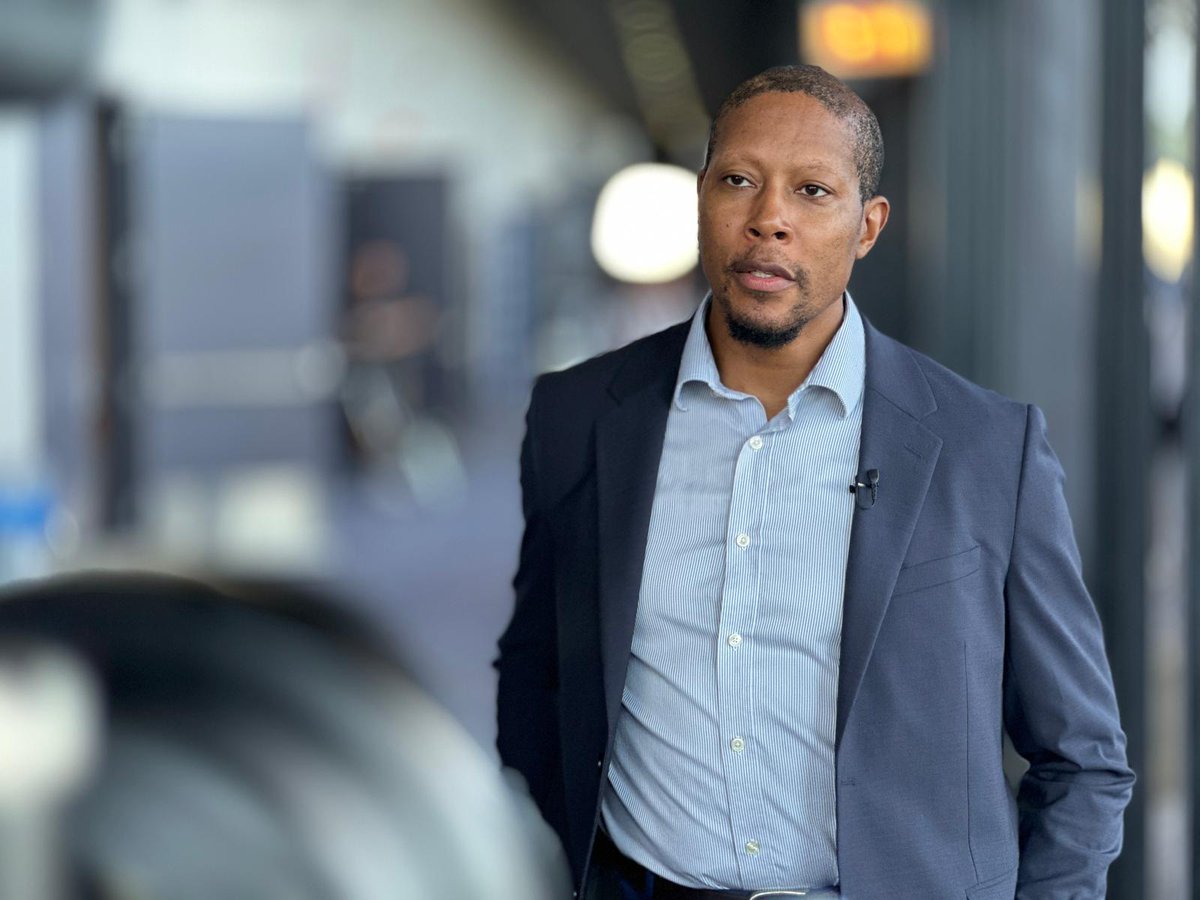 VJHemOnc (@vjhemonc) on Twitter photo 🎥Was great speaking with Tycel Phillips (<a href="/LymphClinician/">Tycel Phillips</a>) of <a href="/cityofhope/">City of Hope</a> on glofitamab monotherapy in patients with heavily pretreated relapsed/refractory (R/R) #MantleCellLymphoma
Watch this space for the full interview👉VJHemonc.com
<a href="/ASCO/">ASCO</a> #ASCO24 #HemOnc 🎥Was great speaking with Tycel Phillips (<a href="/LymphClinician/">Tycel Phillips</a>) of <a href="/cityofhope/">City of Hope</a> on glofitamab monotherapy in patients with heavily pretreated relapsed/refractory (R/R) #MantleCellLymphoma
Watch this space for the full interview👉VJHemonc.com
<a href="/ASCO/">ASCO</a> #ASCO24 #HemOnc