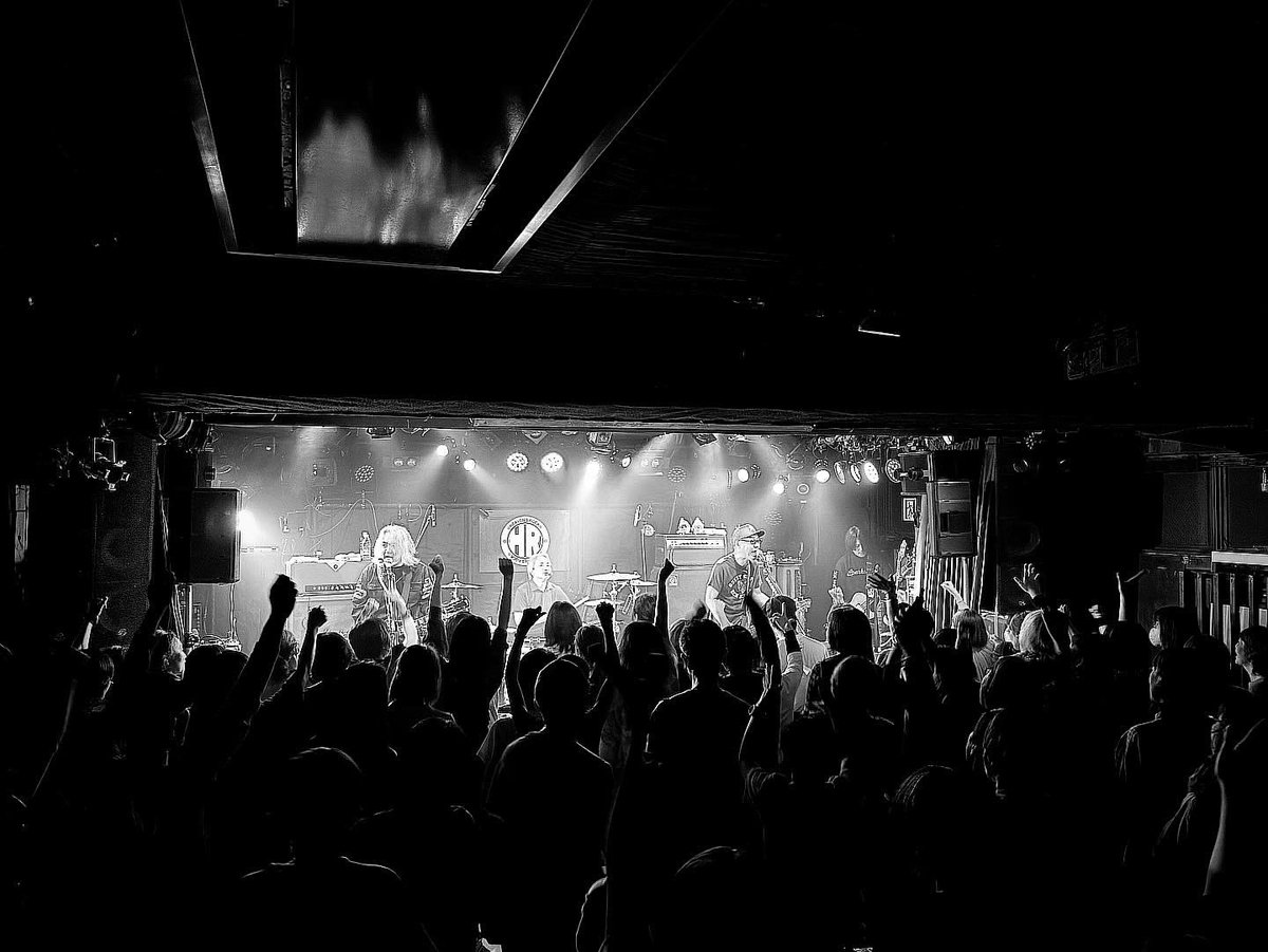 itecchi's tweet photo. [SPARKS GO GO]
Thank you！Utsunomiya. 2024.06.02
#sggjp 
#爆音再燃 
#REBURN
#ClubCircuitVol_2 
#Tour_Final 
#THX 

https://t.co/WyQKcnDYgd https://t.co/1JBz00tgoZ