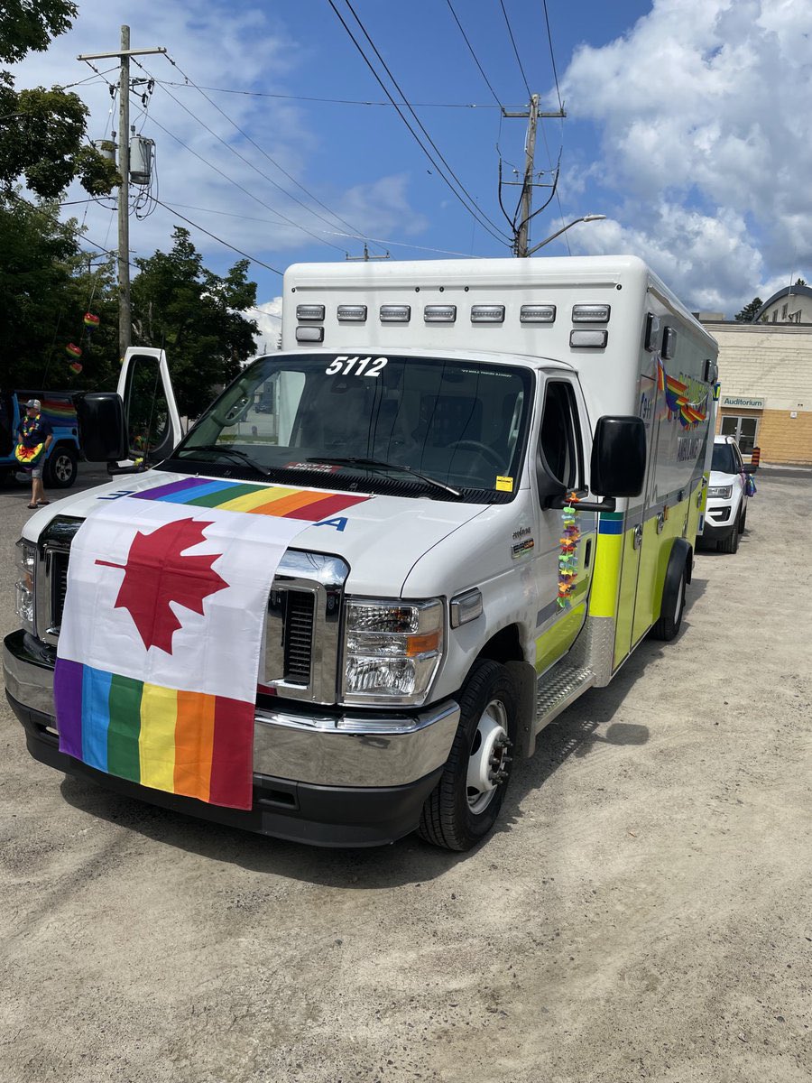 Happy Pride Season! 🌈 Muskoka Paramedics proudly support LGBTQ+ paramedics across Ontario! Our team is dedicated to providing safe, inclusive, respectful care for all, regardless of your identity. 🏳️‍🌈❤️🚑 #PrideSeason #InclusiveCare