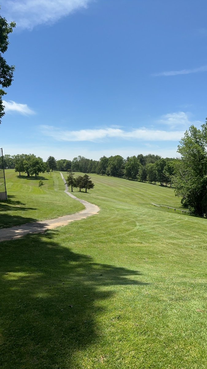 Hashgraph_Degen's tweet image. Happy Sunday Fam, touch some grass today